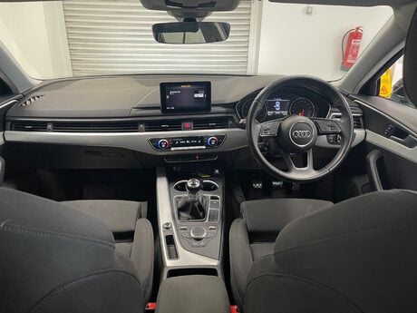 Audi A4 TFSI SPORT 17