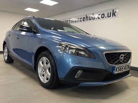 Volvo V40 D4 CROSS COUNTRY SE NAV