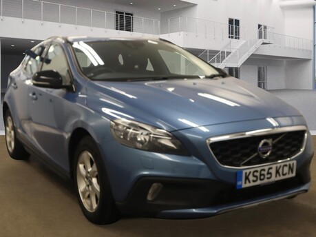 Volvo V40 D4 CROSS COUNTRY SE NAV