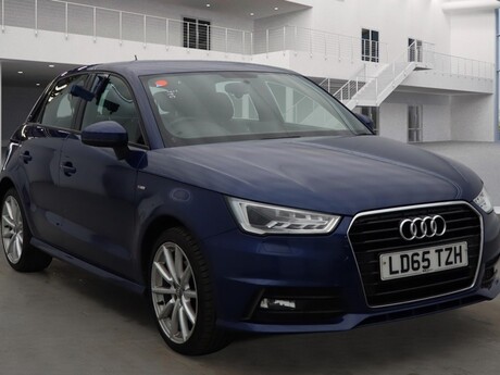 Audi A1 SPORTBACK TFSI S LINE 1