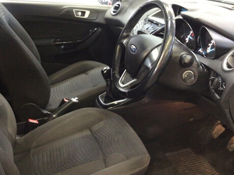Ford Fiesta ZETEC 5