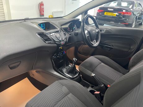 Ford Fiesta ZETEC 2