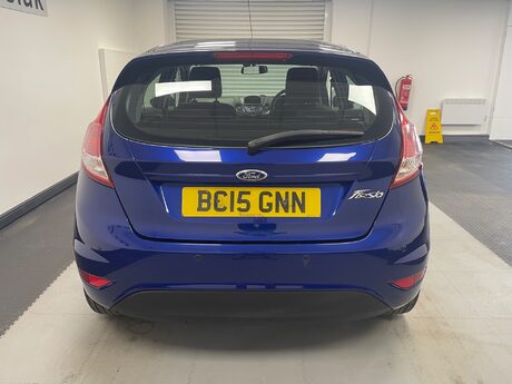 Ford Fiesta ZETEC 10