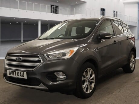 Ford Kuga TITANIUM TDCI 2