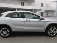 Mercedes-Benz GLA Class GLA220 CDI 4MATIC SPORT PREMIUM 5