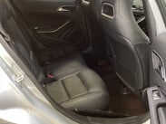 Mercedes-Benz GLA Class GLA220 CDI 4MATIC SPORT PREMIUM 7