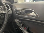 Mercedes-Benz GLA Class GLA220 CDI 4MATIC SPORT PREMIUM 27