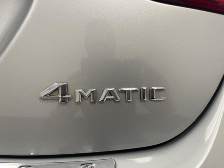 Mercedes-Benz GLA Class GLA220 CDI 4MATIC SPORT PREMIUM 28