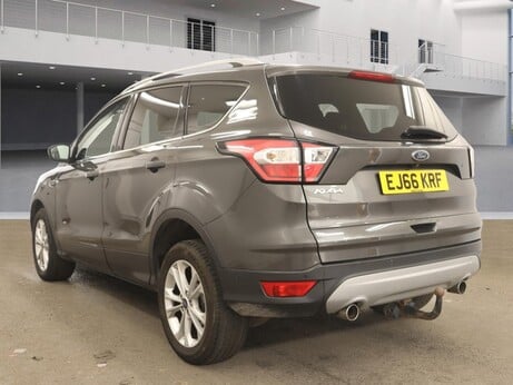 Ford Kuga TITANIUM TDCI 2