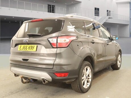 Ford Kuga TITANIUM TDCI 3