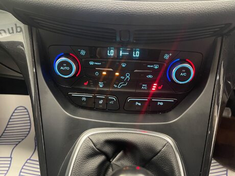Ford Kuga TITANIUM TDCI 29