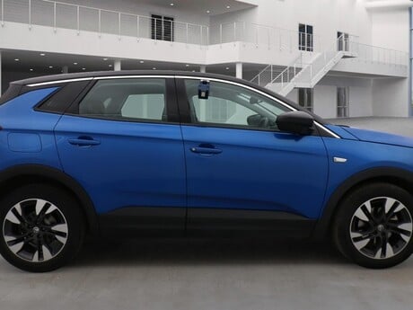 Vauxhall Grandland X SPORT NAV S/S 5