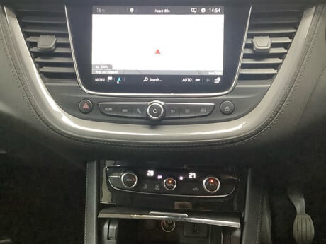 Vauxhall Grandland X SPORT NAV S/S 8