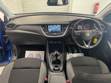Vauxhall Grandland X SPORT NAV S/S 18