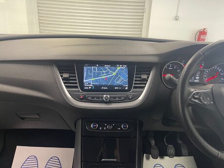 Vauxhall Grandland X SPORT NAV S/S 19