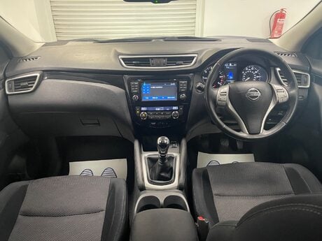 Nissan Qashqai DCI ACENTA PREMIUM 17