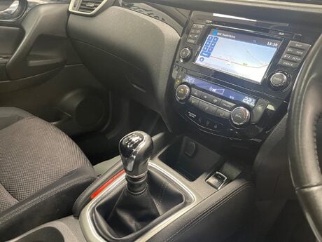 Nissan Qashqai DCI ACENTA PREMIUM 27