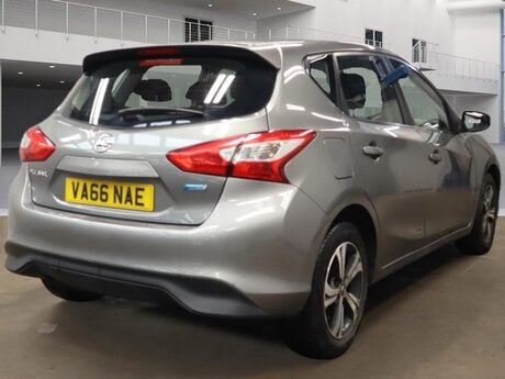 Nissan Pulsar VISIA DCI 4