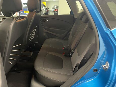 Renault Captur DYNAMIQUE S NAV DCI 18
