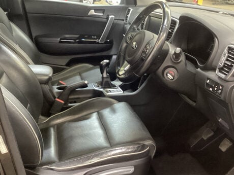 Kia Sportage CRDI 3 ISG 6