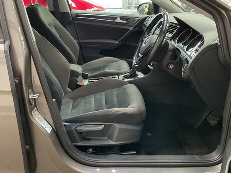 Volkswagen Golf GT TDI BLUEMOTION TECHNOLOGY DSG 6