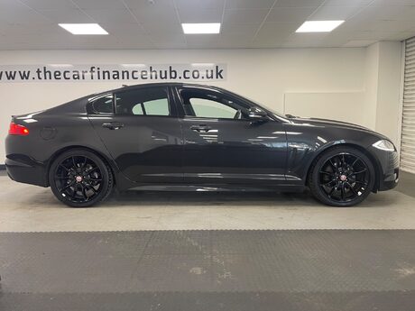 Jaguar XF D R-SPORT BLACK 7