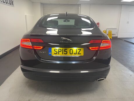 Jaguar XF D R-SPORT BLACK 10