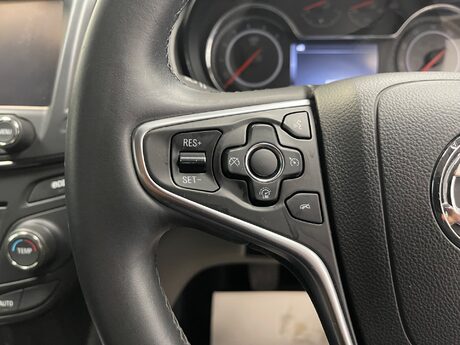 Vauxhall Insignia TECH LINE CDTI ECOFLEX S/S 31