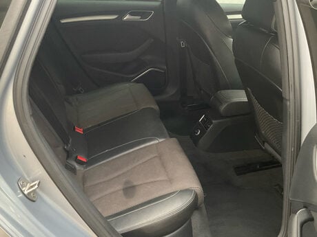 Audi A3 TDI S LINE 6