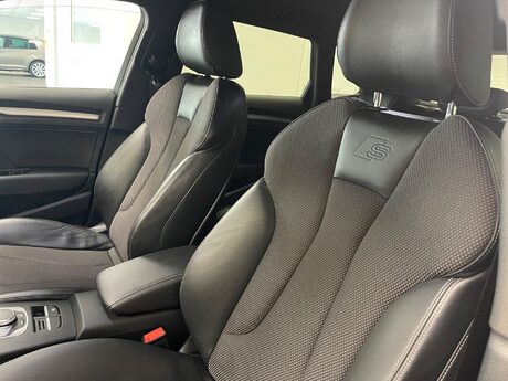 Audi A3 TDI S LINE 17