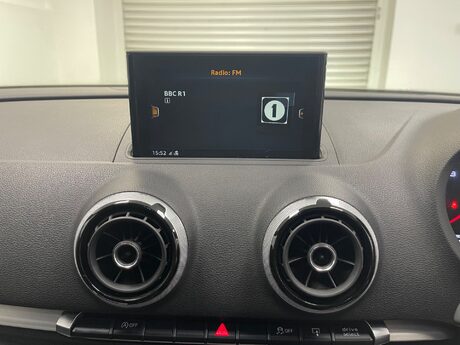 Audi A3 TDI S LINE 27