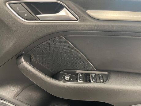 Audi A3 TDI S LINE 34
