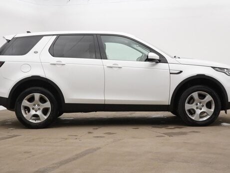 Land Rover Discovery Sport TD4 HSE 3