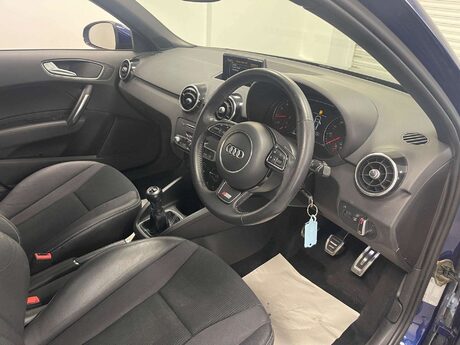 Audi A1 SPORTBACK TFSI S LINE 23