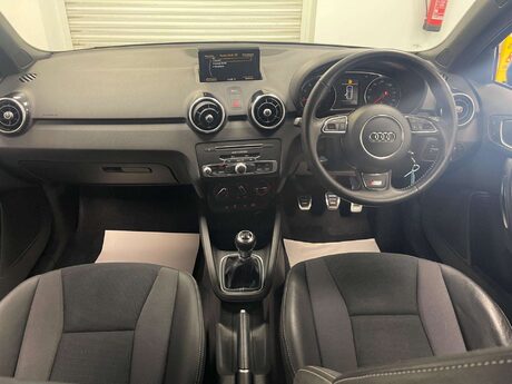 Audi A1 SPORTBACK TFSI S LINE 20