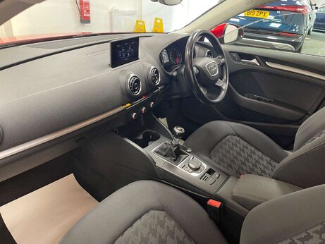 Audi A3 TDI SE 2