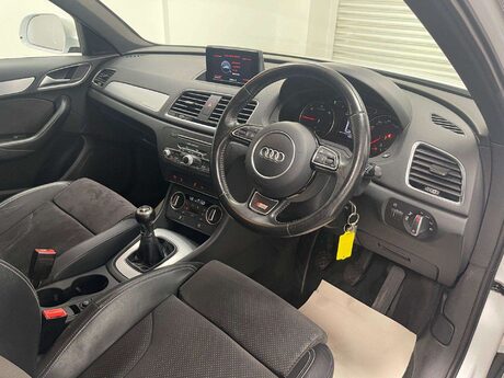 Audi Q3 TDI QUATTRO S LINE PLUS 24