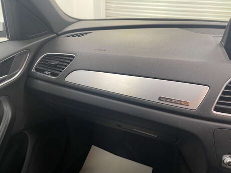 Audi Q3 TDI QUATTRO S LINE PLUS 29