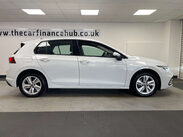 Volkswagen Golf LIFE TSI 5