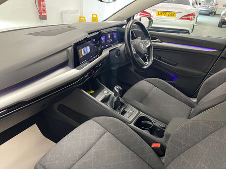 Volkswagen Golf LIFE TSI 3