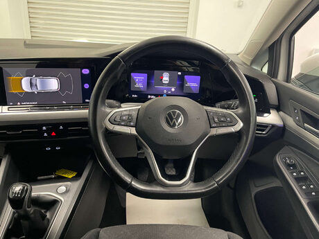 Volkswagen Golf LIFE TSI 18