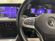 Volkswagen Golf LIFE TSI 29