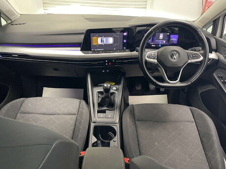 Volkswagen Golf LIFE TSI 16