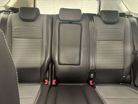 Ford Kuga TITANIUM TDCI 24