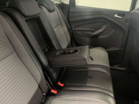 Ford Kuga TITANIUM TDCI 25