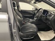 MG MG5 EXCLUSIVE 25
