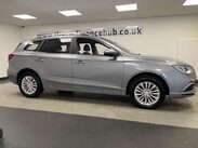 MG MG5 EXCLUSIVE 7