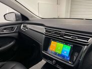 MG MG5 EXCLUSIVE 26