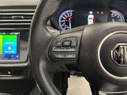 MG MG5 EXCLUSIVE 36
