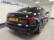 Audi A4 TFSI S LINE BLACK EDITION MHEV 9